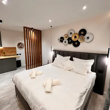 Shkreli Apartment